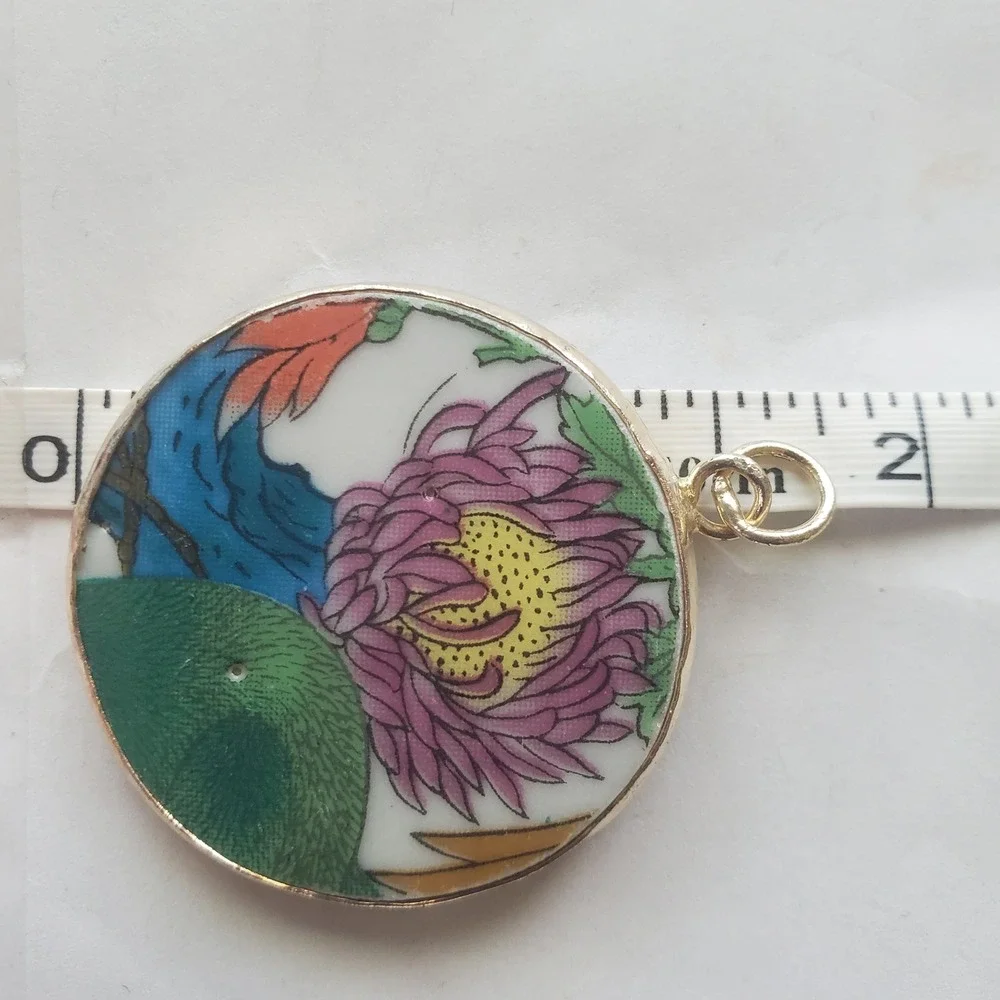 N/A handcrafted circular